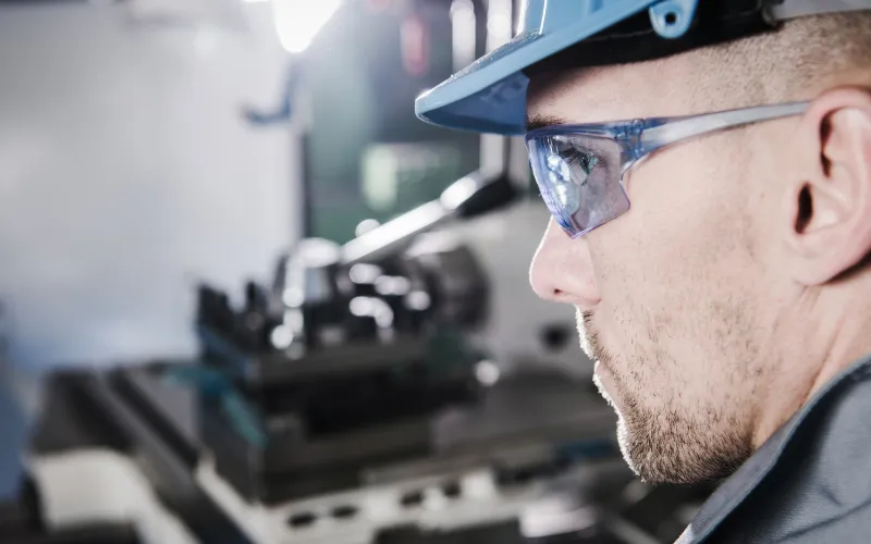 Vos lunette de protection à votre vue chez Optique Bellevue - votre opticien à Les Angles
